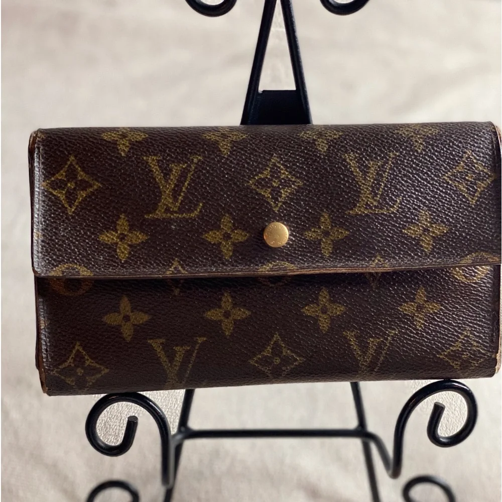 Louis Vuitton Monogram Porte Tresor International Wallet